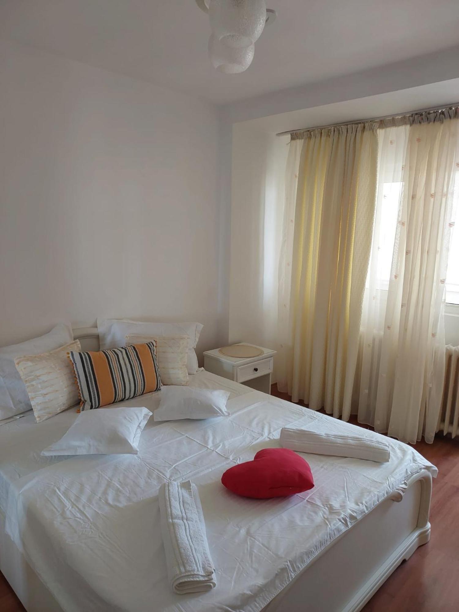 בוקרשט Panorama Mega Apartament Pantelimon מראה חיצוני תמונה